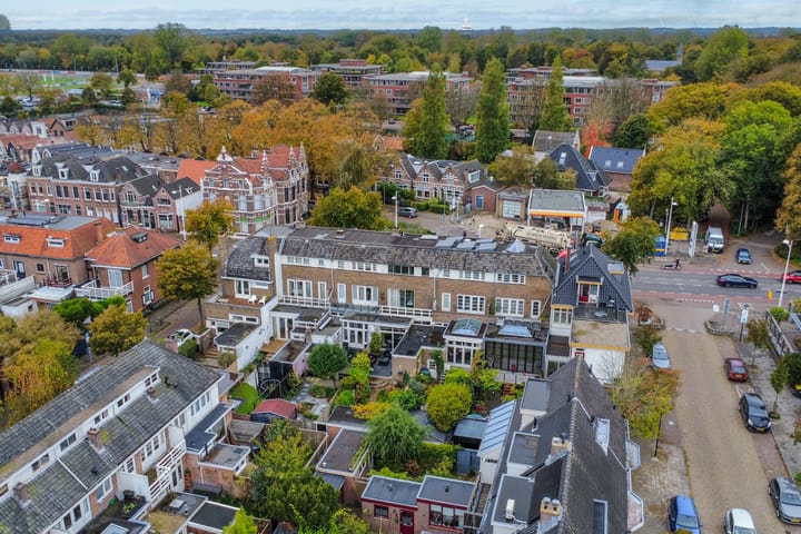 Foto 51 van Kennemerstraatweg 165