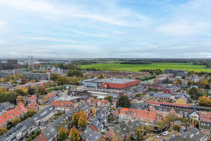 Foto 54 van Kennemerstraatweg 165