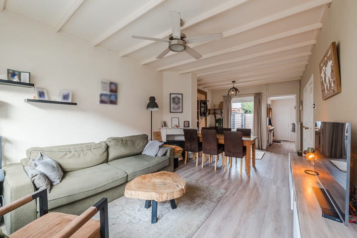 Photo 2 of Heemskerkstraat 12