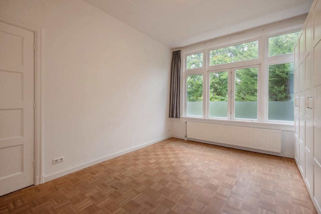 Foto 47 van Van Dorpstraat 4