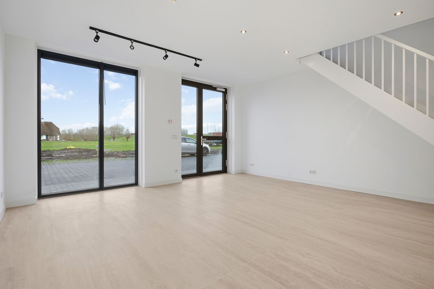 View photo 2 of Benno Premselastraat 42