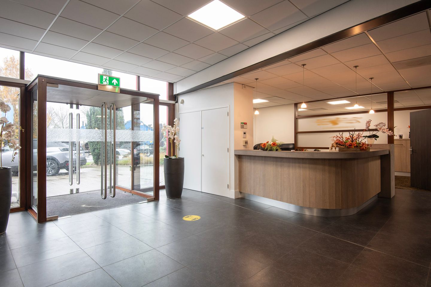 Bekijk foto 2 van Newtonstraat 3