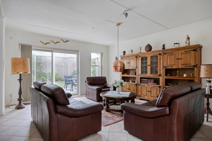 Photo 19 of Maaseikstraat 3