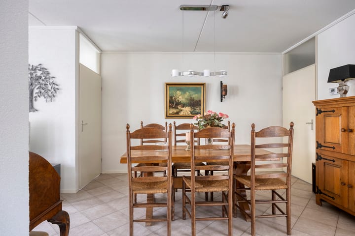 Photo 22 of Maaseikstraat 3