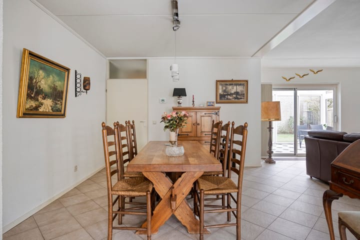 Photo 24 of Maaseikstraat 3