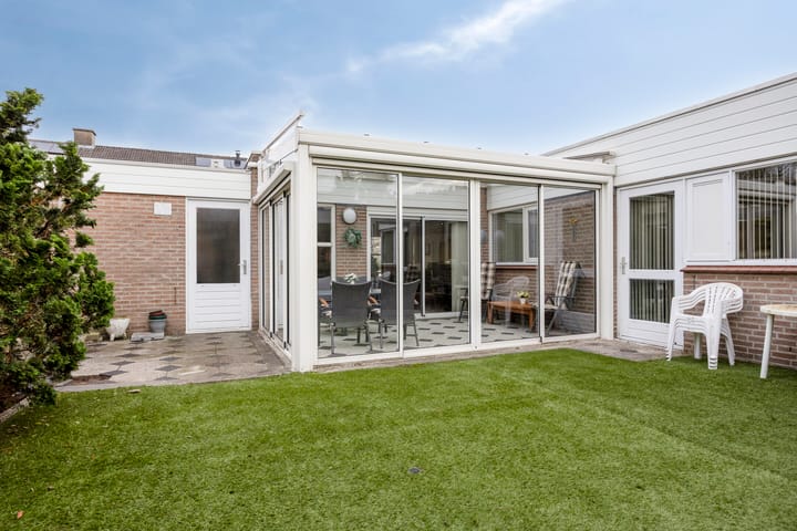 Photo 45 of Maaseikstraat 3