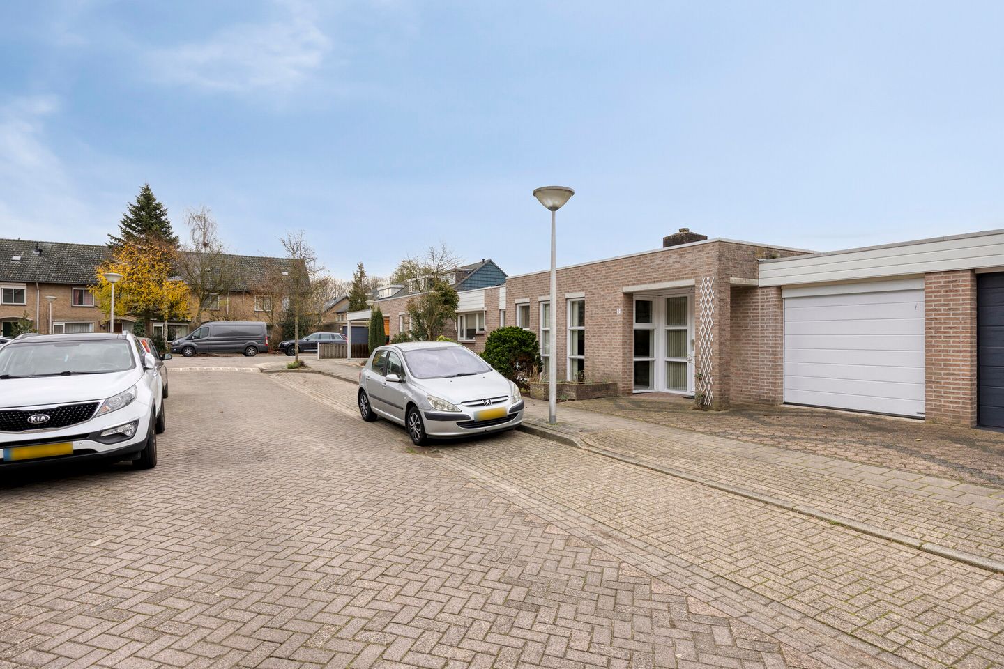 Foto 49 van Maaseikstraat 3