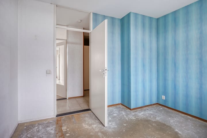 Photo 15 of Henry Moorepassage 278