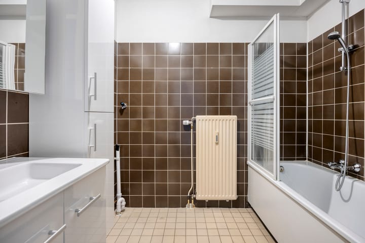 Photo 18 of Henry Moorepassage 278