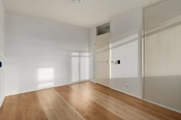 Foto 9 van Zuidplein 556