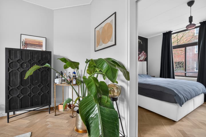 Foto 8 van Van Houweningenstraat 76-3