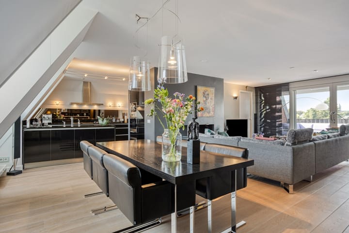 Photo 1 of Wilhelminaplein 24