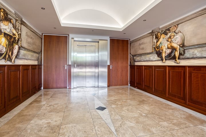 Photo 7 of Wilhelminaplein 24