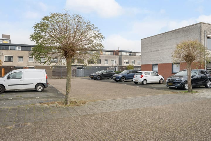 Foto 29 van Burgemeester Kieboomlaan 16