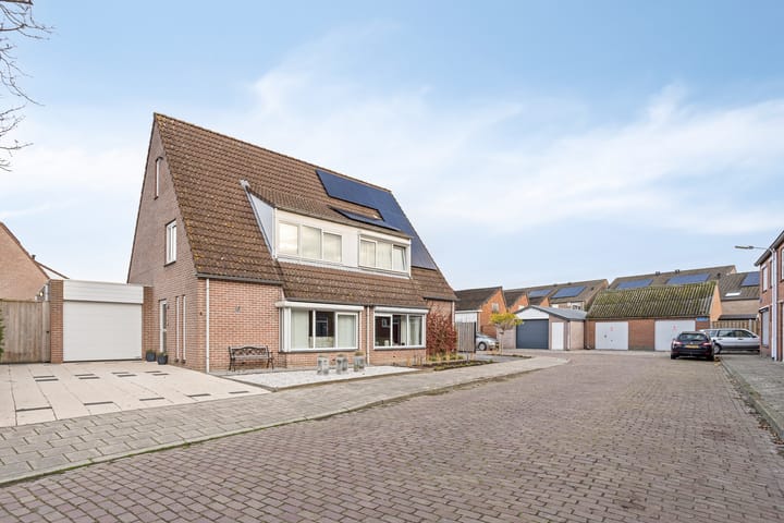 Foto 32 van Schuttershofstraat 4