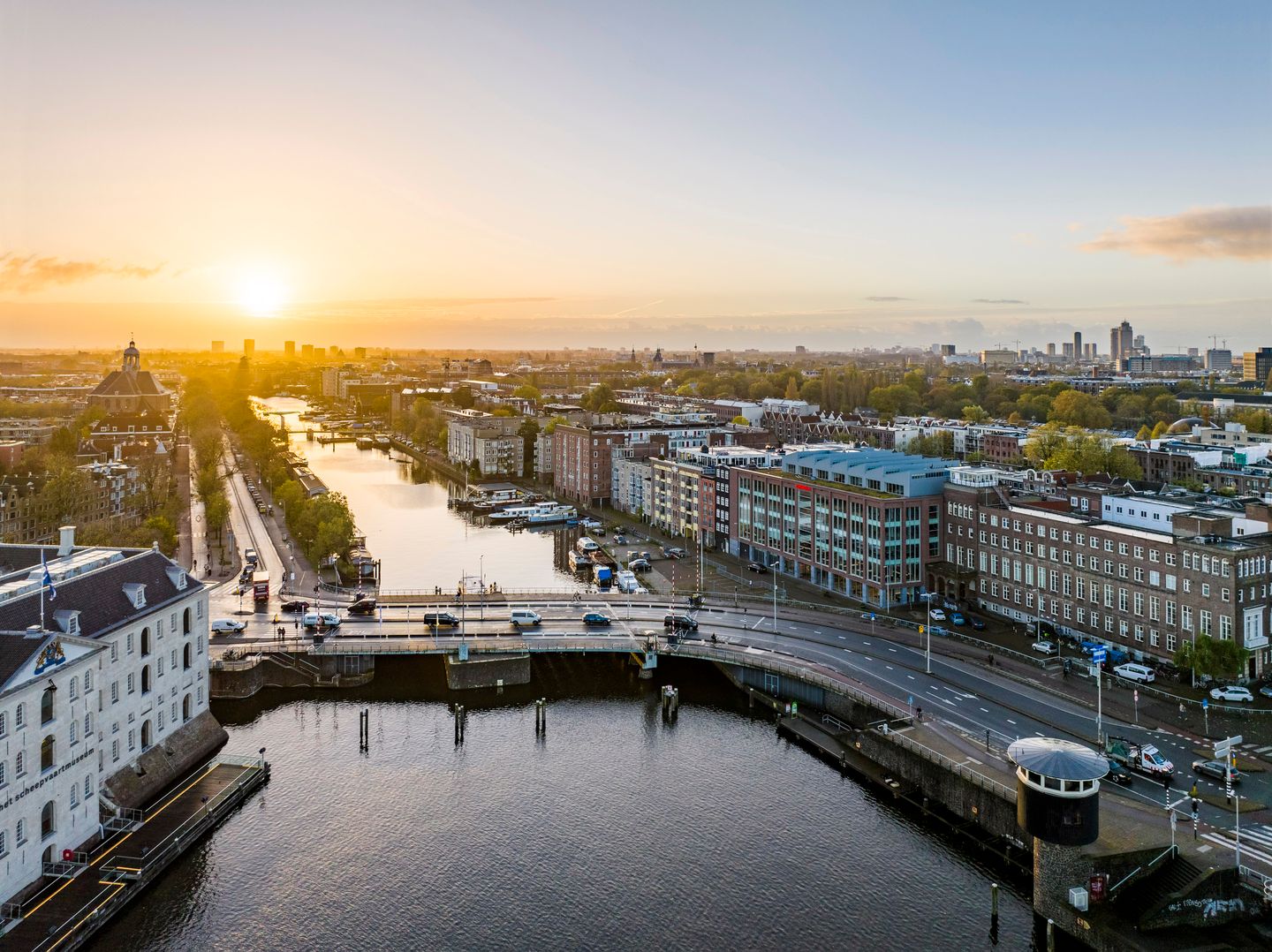 View photo 2 of Nieuwevaart 5