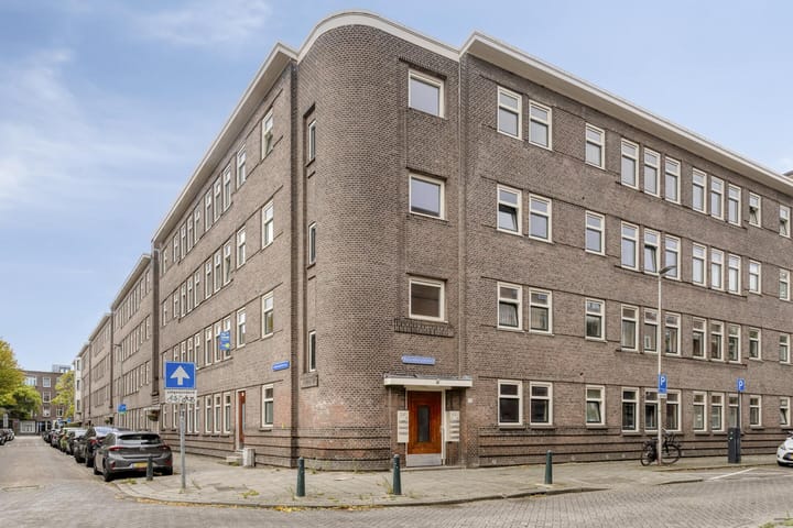 Foto 1 van Essenburgstraat 12-01L