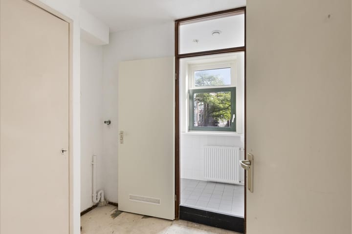 Foto 8 van Essenburgstraat 12-01L