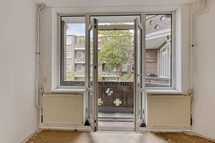 Foto 13 van Essenburgstraat 12-01L