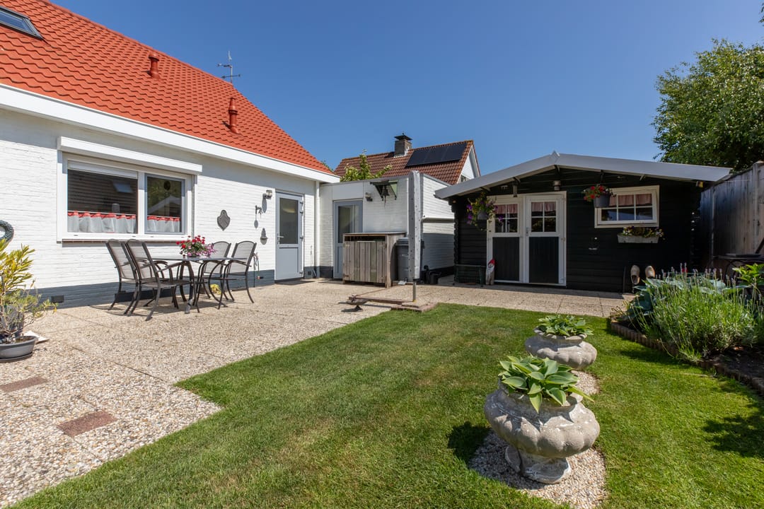 Photo 37 of Vlaamse Gaai 7