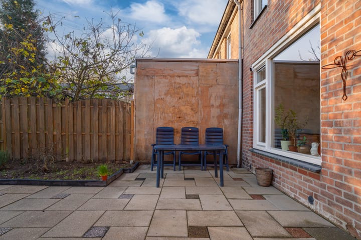 Photo 15 of Rozemarijnstraat 9