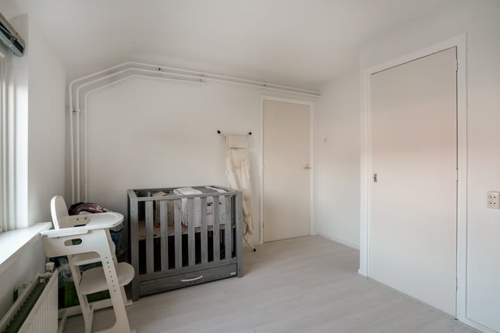 Photo 27 of Rozemarijnstraat 9