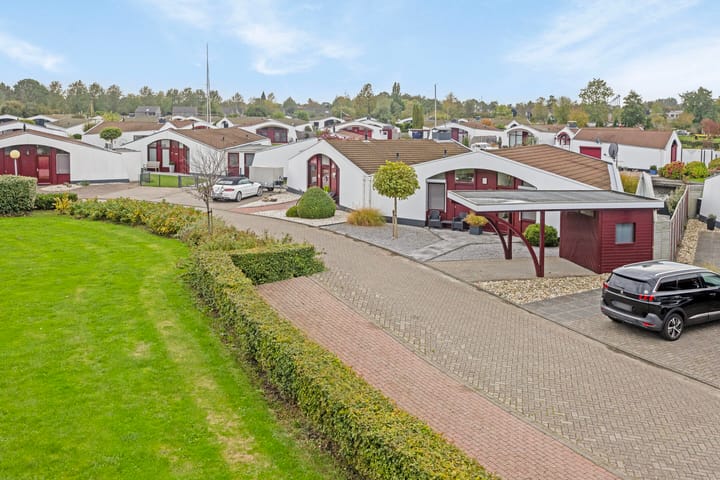 Foto 2 van Brekkenweg 4-85