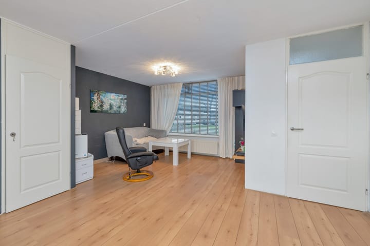 Foto 2 van Kruiszwin 4116