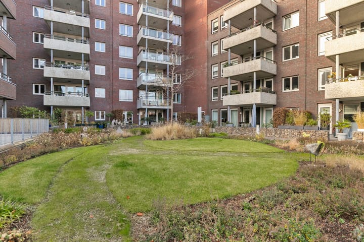 Photo 35 of Terheijdenstraat 12