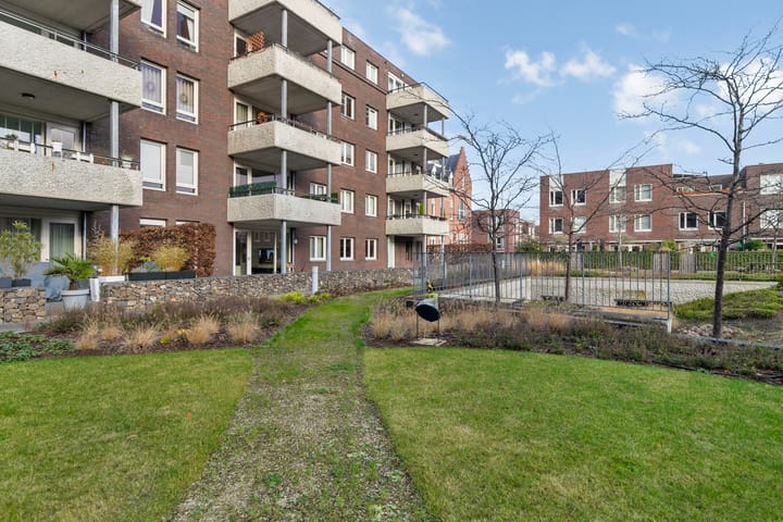 Photo 36 of Terheijdenstraat 12