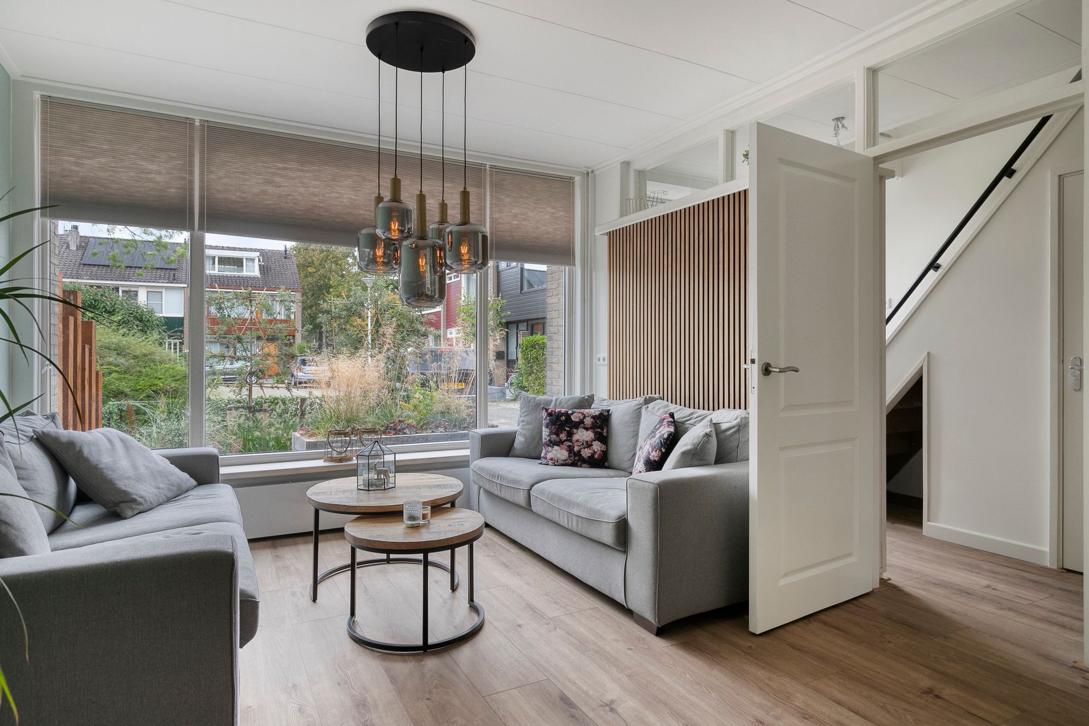 Foto 3 van Warmoeziershof 65