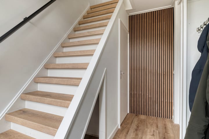 Foto 6 van Warmoeziershof 65