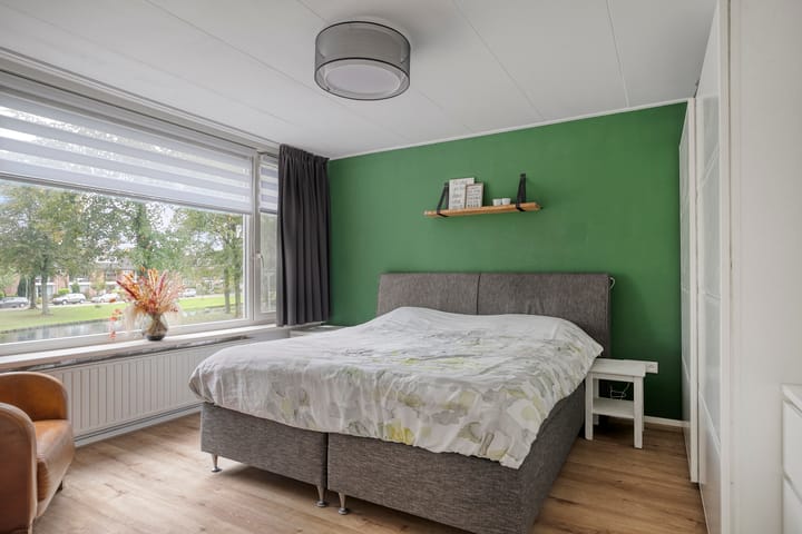 Foto 15 van Warmoeziershof 65