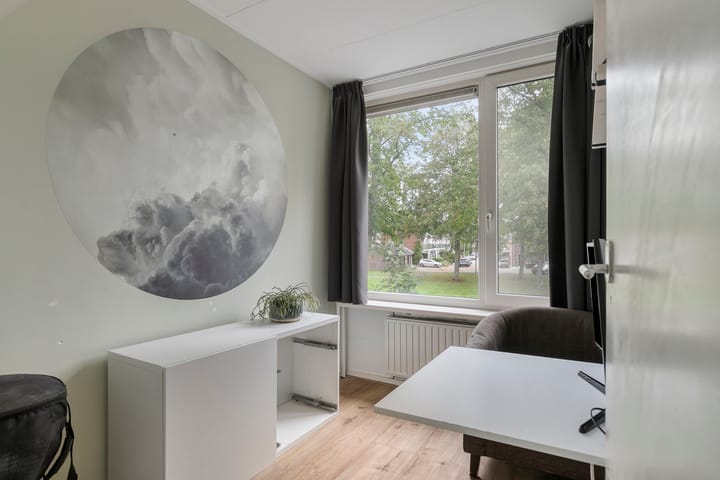 Foto 21 van Warmoeziershof 65