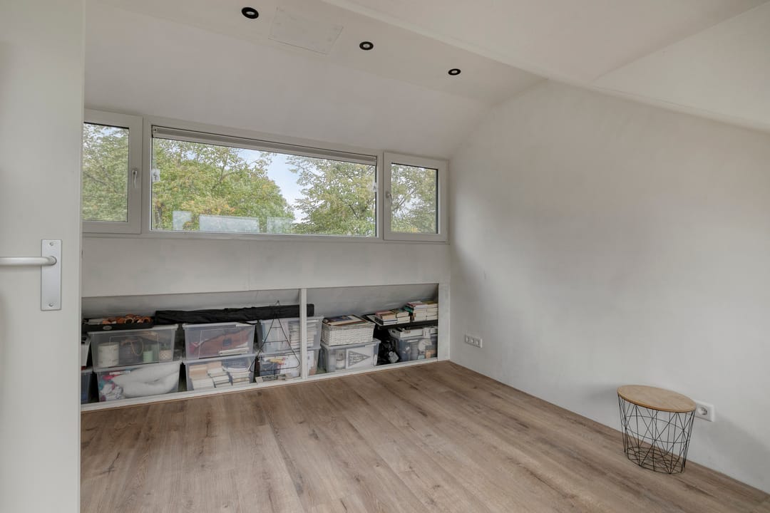 Foto 28 van Warmoeziershof 65