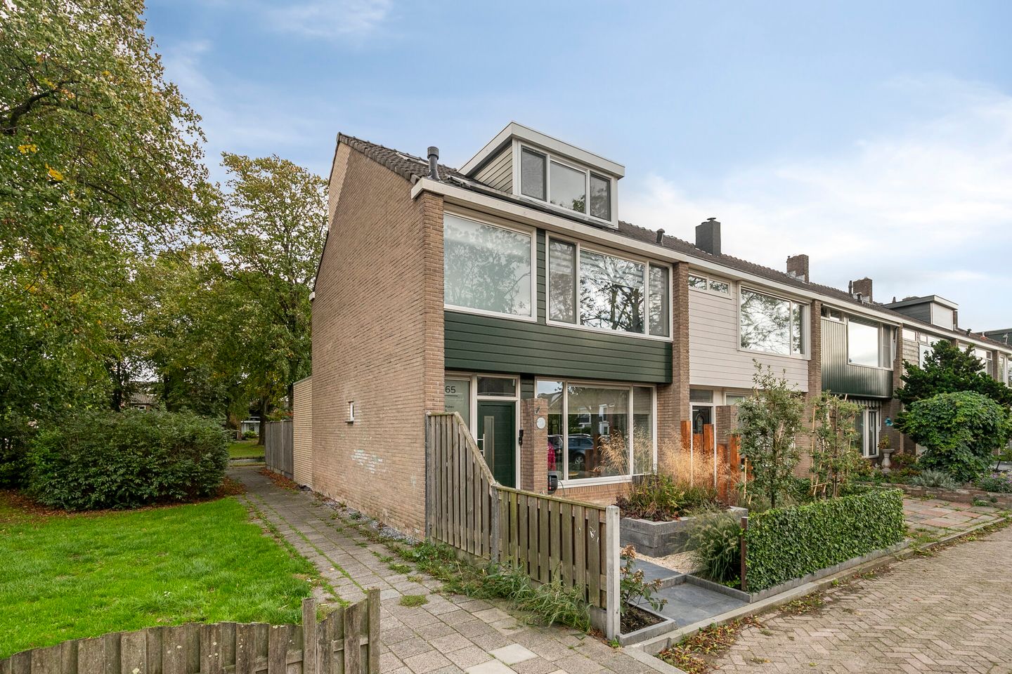 Foto 35 van Warmoeziershof 65
