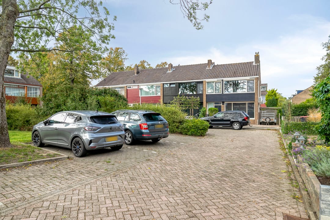 Foto 38 van Warmoeziershof 65