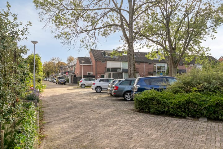 Foto 39 van Warmoeziershof 65