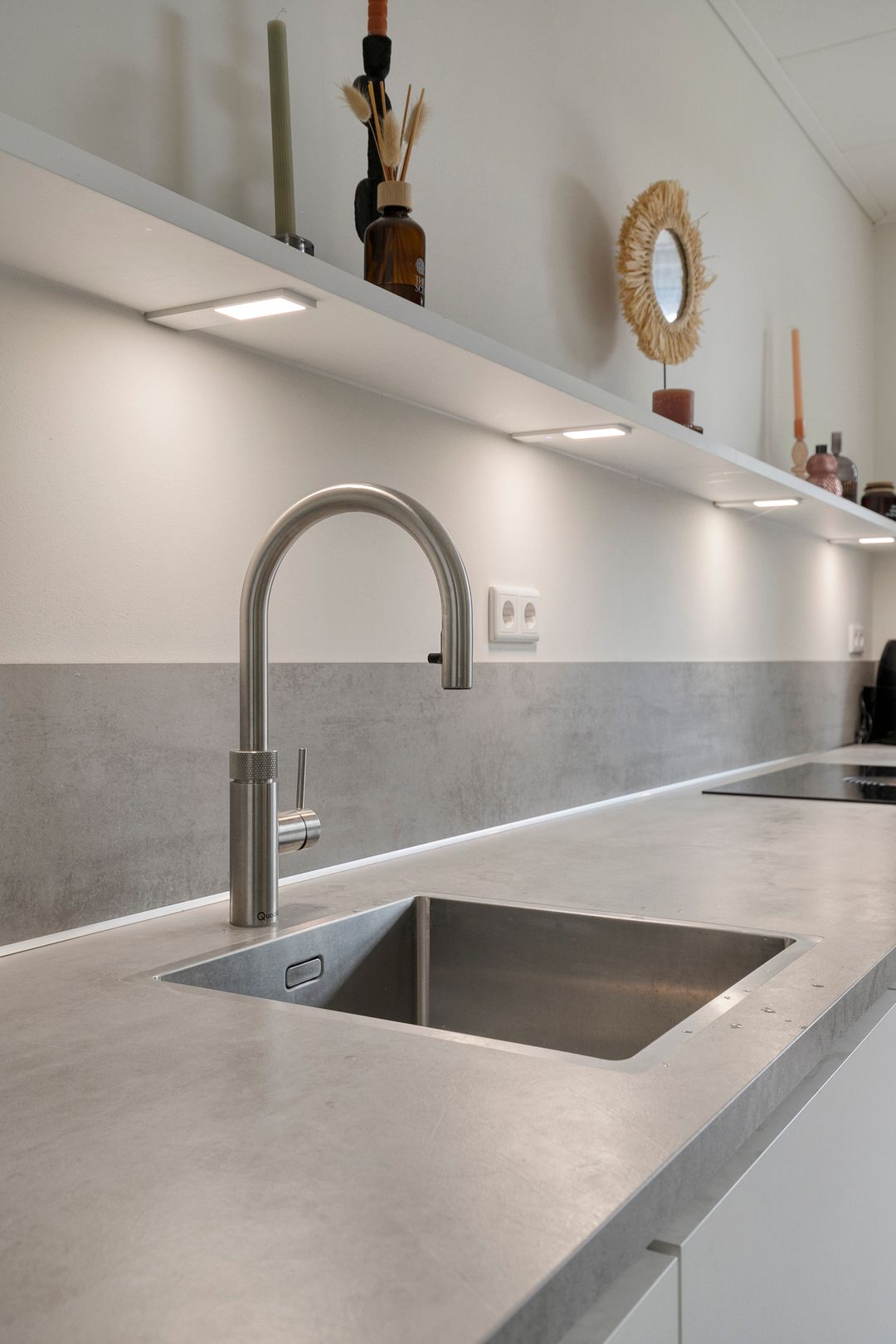 Foto 47 van Warmoeziershof 65