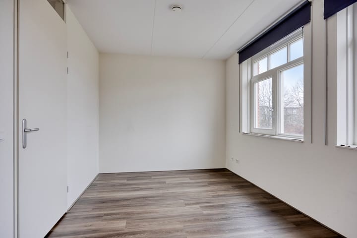 Foto 9 van Asterstraat 10