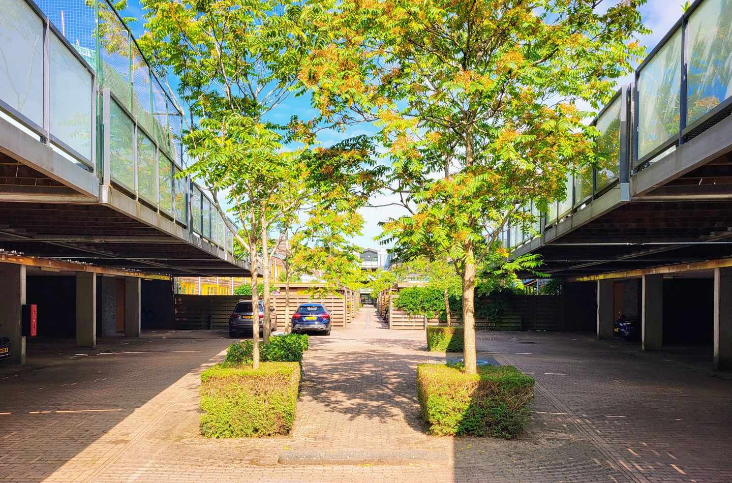 Foto 10 van Buitenhof 80