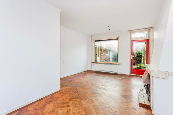 Photo 10 of Nicolaas Pienemanstraat 17