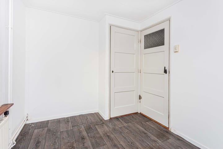 Photo 31 of Nicolaas Pienemanstraat 17