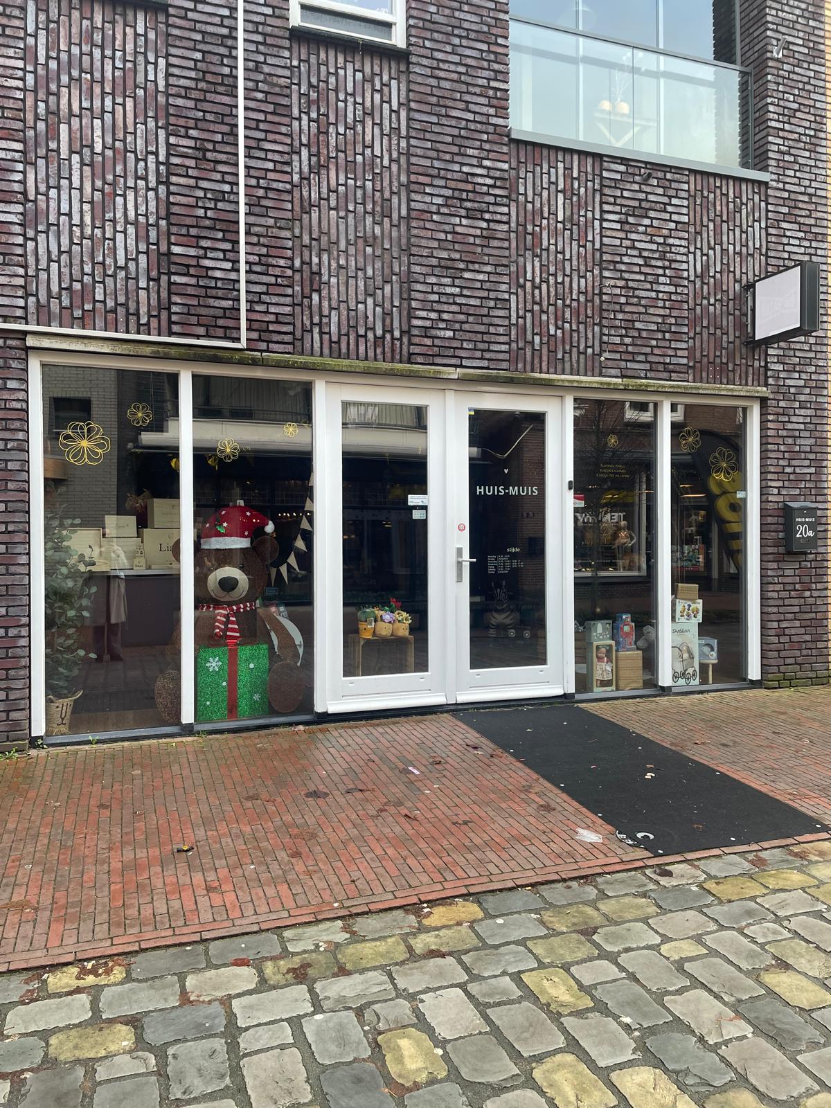 View photo 2 of Grotestraat 20-A