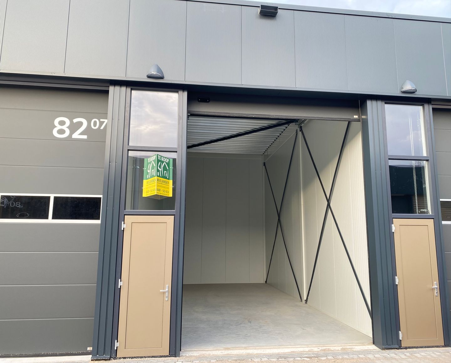 Bekijk foto 2 van Kerkstraat 82-005