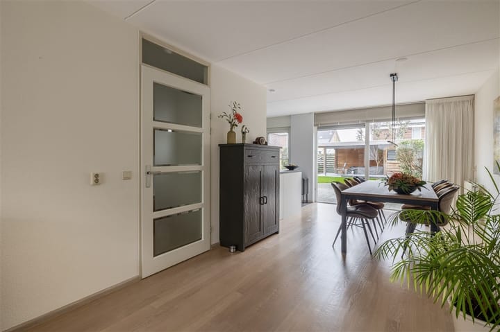 Photo 14 of Jan Tooroplaan 4