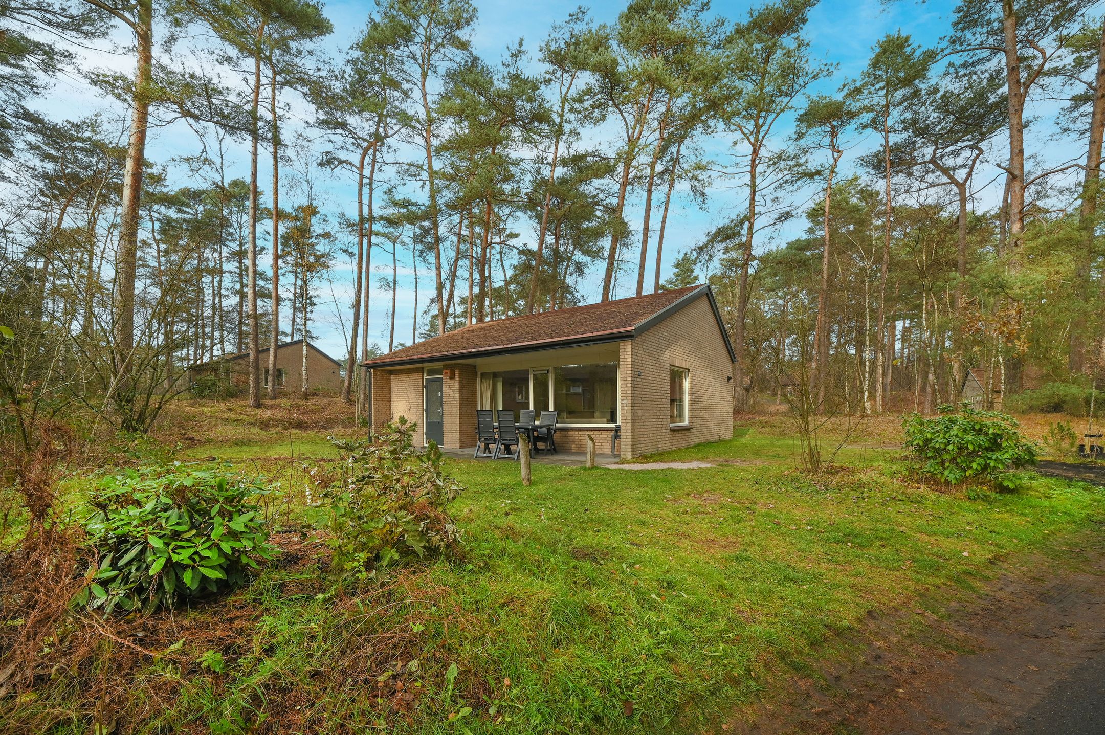 3-bedroom freehold villa in Eerbeek — photo 1 of 5