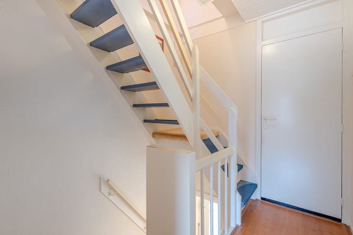 Foto 8 van Frans van Mierisstraat 9