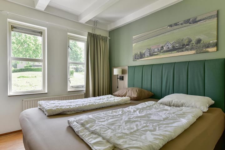 Foto 12 van Randweg 21-029