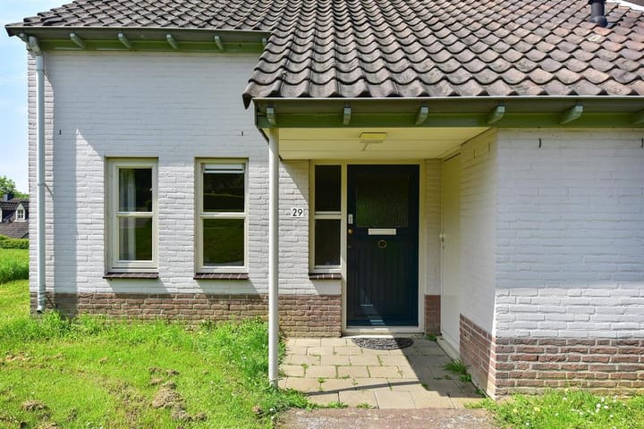 Foto 20 van Randweg 21-029